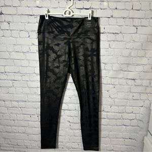 Simply Vera Vera Wang Gray Camouflage Leggings